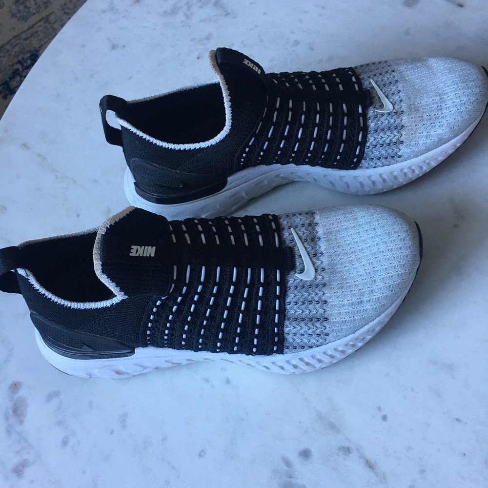 NIKE PHANTOM SNEAKERS